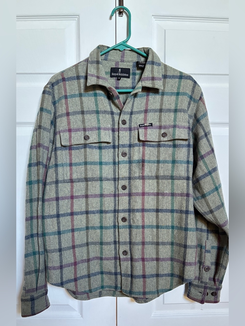 Royal Robbins Women’s M Plaid Wool Blend Shacket 80% Wool Utility Jacket